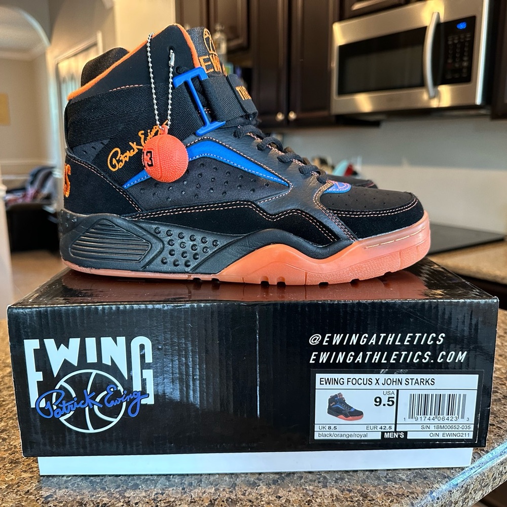 Ewing Focus X John Starks
